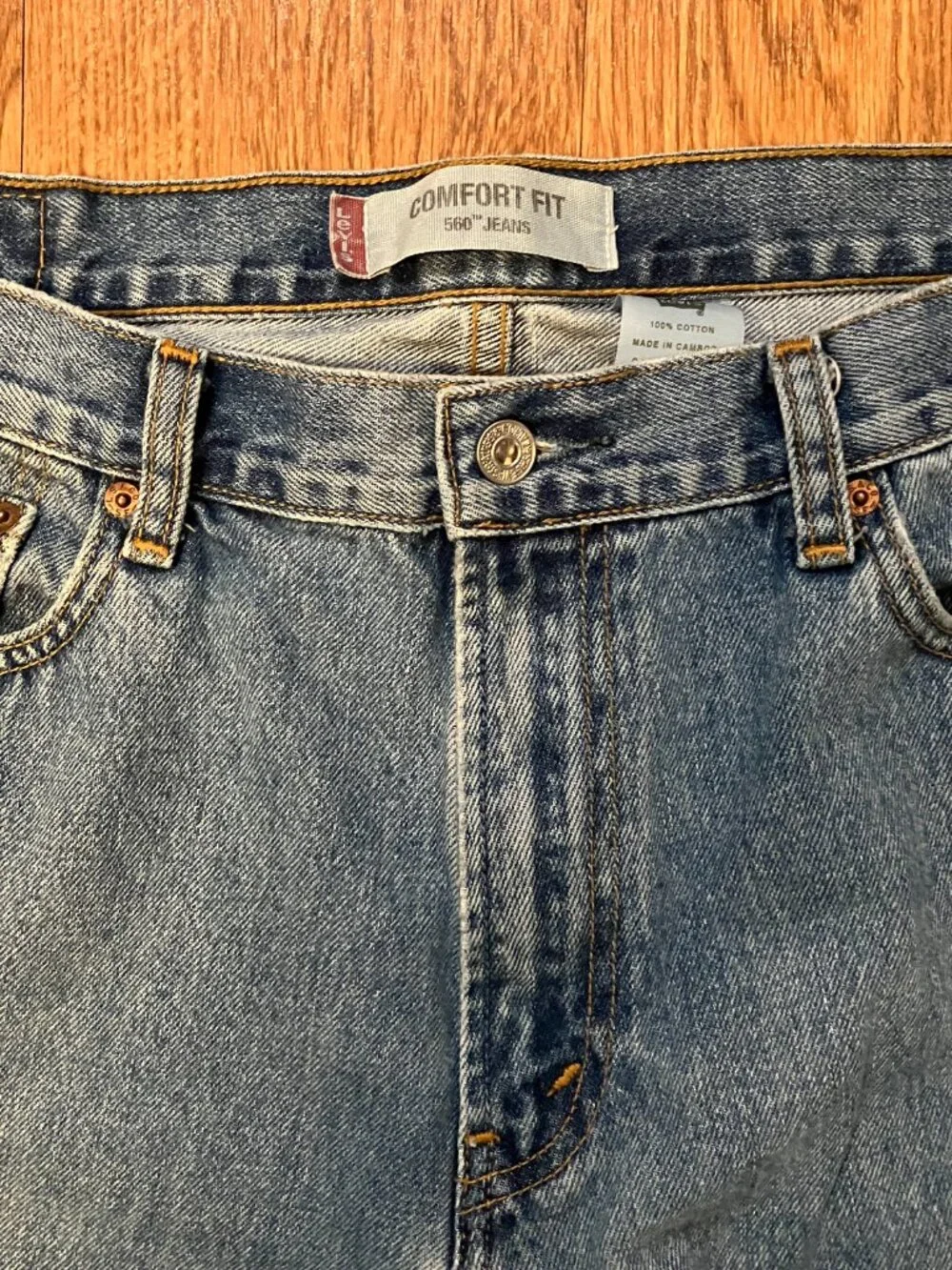 Vtg 2003 Levis 560 Comfort Fit Baggy Tapered Skate Jeans Mens 36x32 (35.5x31)